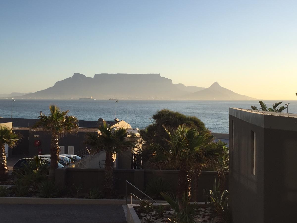Heaven On Earth - Blouberg Beachfront Self-Catering Apartment Bloubergstrand Eksteriør bilde