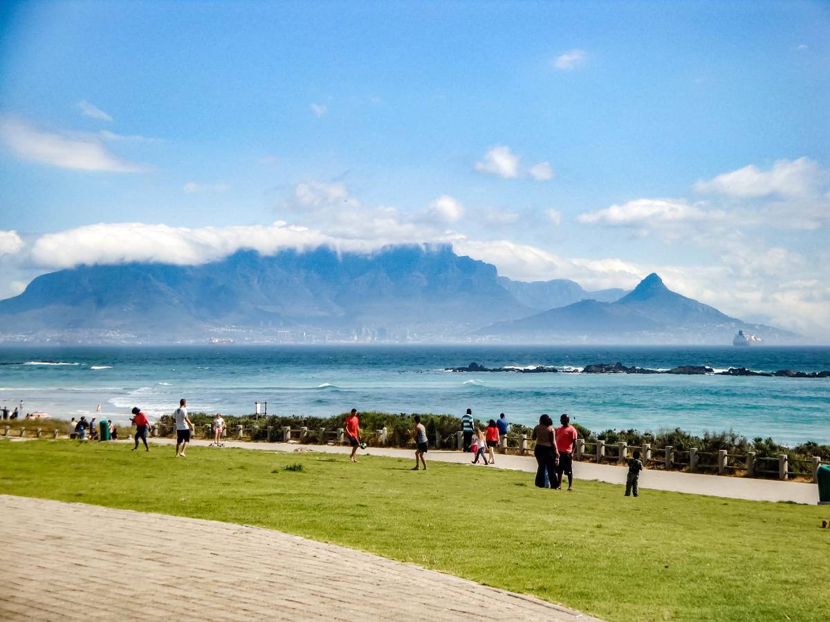 Heaven On Earth - Blouberg Beachfront Self-Catering Apartment Bloubergstrand Eksteriør bilde