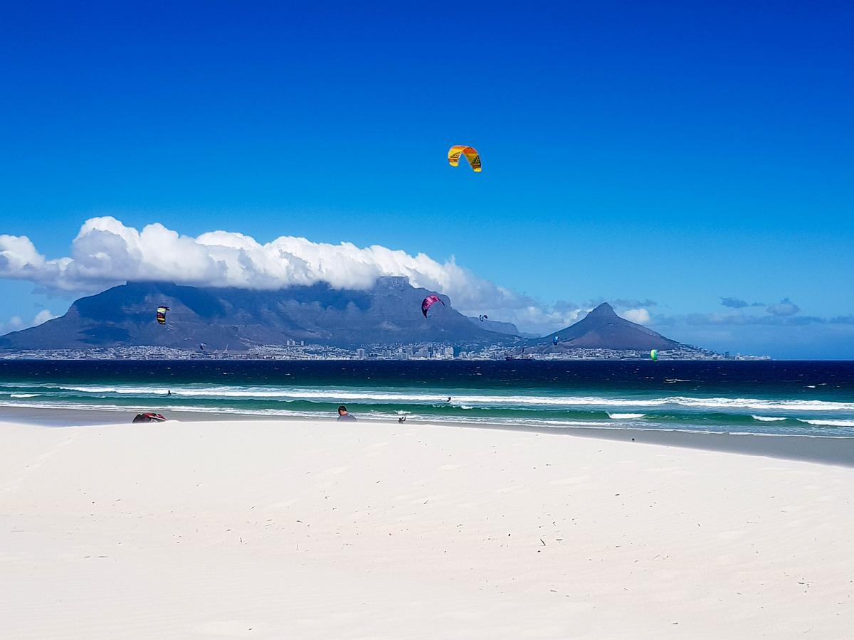Heaven On Earth - Blouberg Beachfront Self-Catering Apartment Bloubergstrand Eksteriør bilde