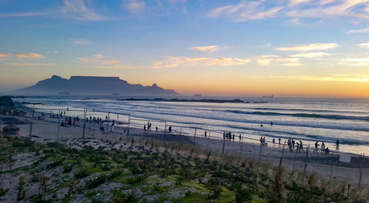 Heaven On Earth - Blouberg Beachfront Self-Catering Apartment Bloubergstrand Eksteriør bilde